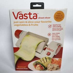 NEW In Box Vasta Maker Vegetable and Fruit Sheet Slicer